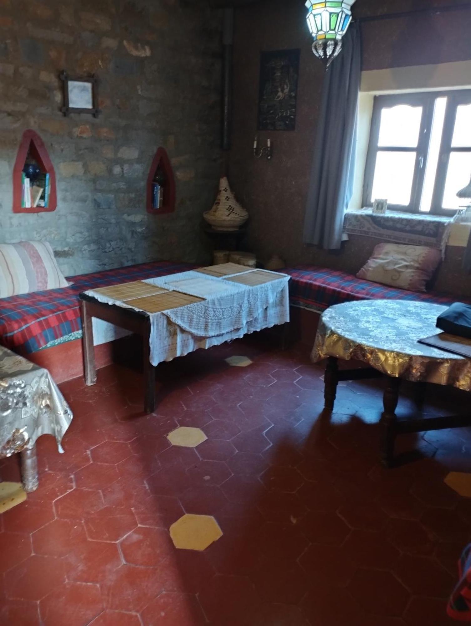 Auberge Hostel Traditionnel Tinghir Esterno foto